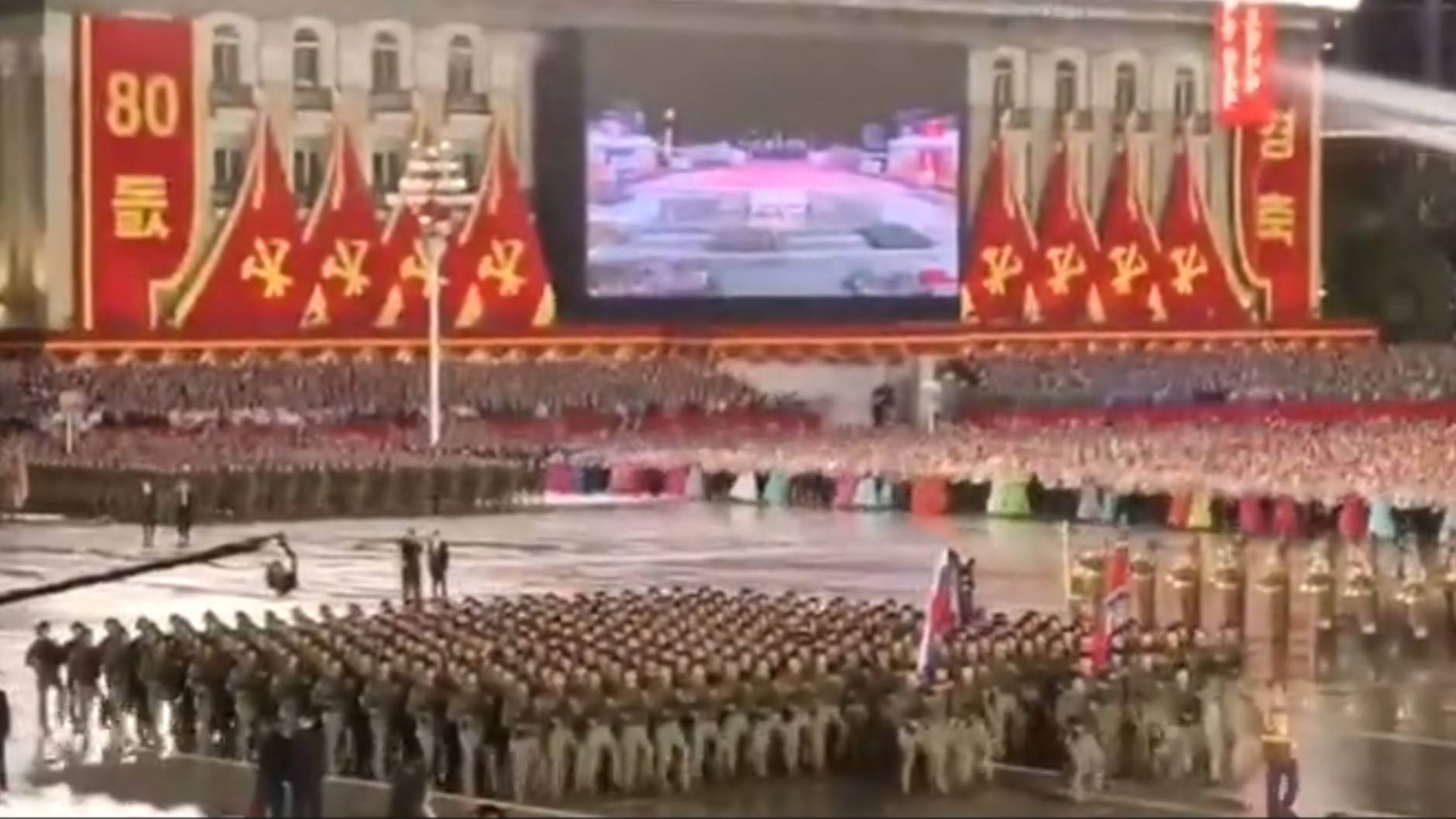 Плечом к плечу и в едином строю: помогавший освобождать Курскую область спецназ КНДР прошёл на парад