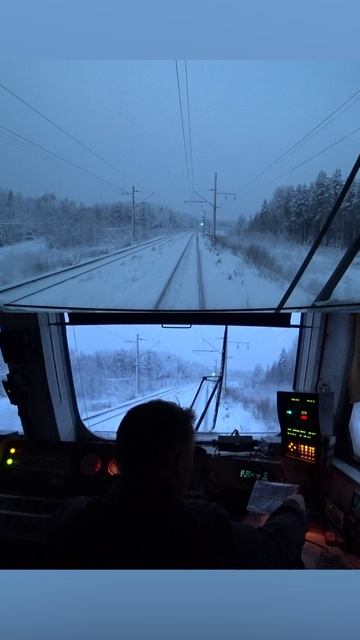 Электродинамический тормоз 🤔 На электропоезде ЭД9М смотреть онлайн