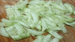 Салат с пророщенной пшеницей