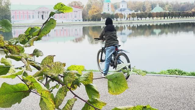 Велопрогулка по усадьбе Кусково