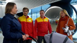 Гостям и жителям Москвы напомнили об услуге "бесплатных помощников" в метро