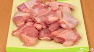 Курица, тушенная с ананасом