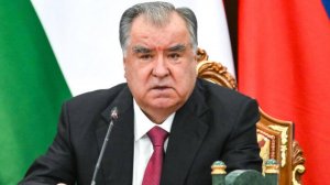 Эмомали Рахмон обратился с приветственным словом к участникам Саммита глав стран СНГ