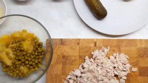 Салат мясной Столичный