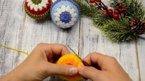 Вязаный новогодний шар крючком. Игрушки на елку своими руками.
