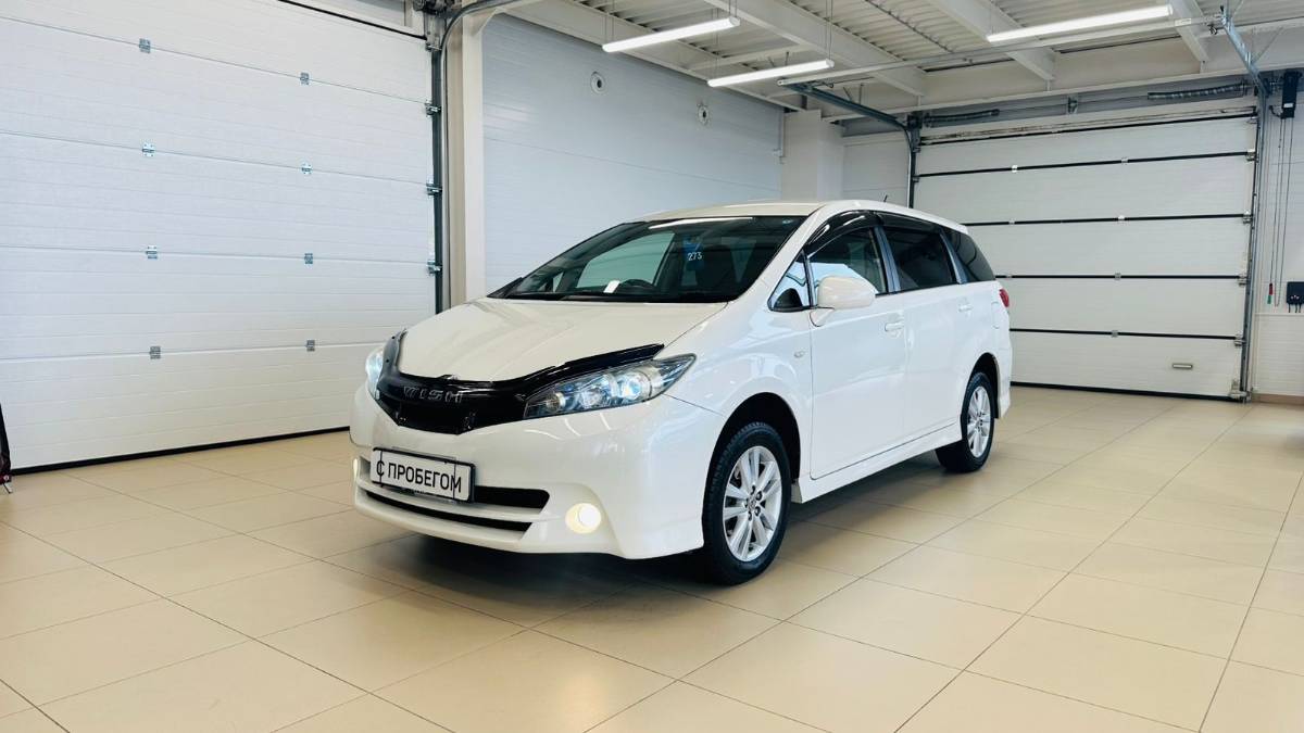 Toyota Wish, 2012 год