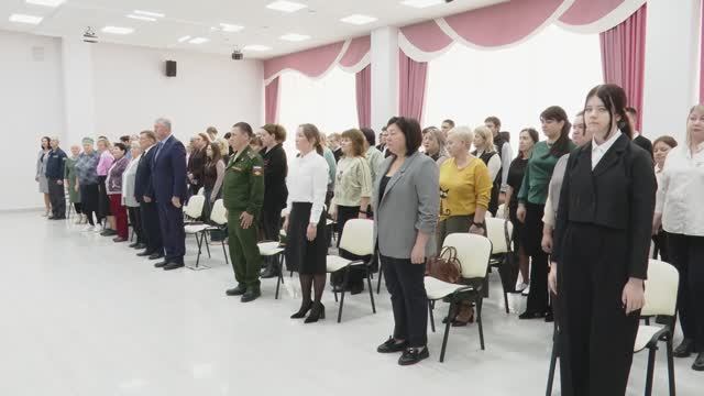 Зәйдә хәрбиләрнең  якыннарына дәүләт бүләкләре тапшырдылар