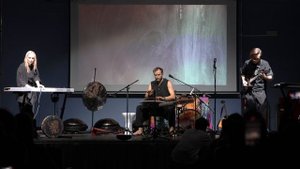 Международный Атлас Облаков - Язычковый барабан и электрогитара (live)