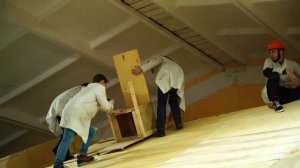 КТО БОЛЬШЕ ВСЕХ НАБЕРЕТ СКОРОСТЬ С ВЫСОКОГО СКЛОНА, ТОТ...