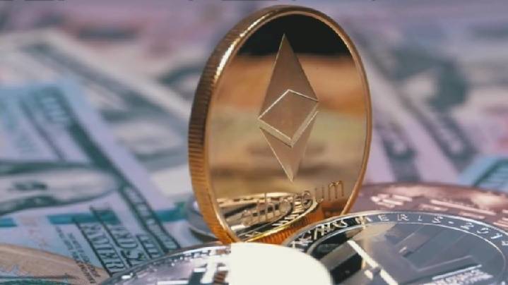 Мосбиржа начнет с 27 октября 2025 года рассчитывать индекс Ethereum