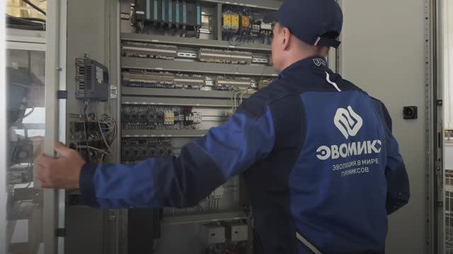 Востребованные профессии  электромонтёр по ремонту и обслуживанию оборудования