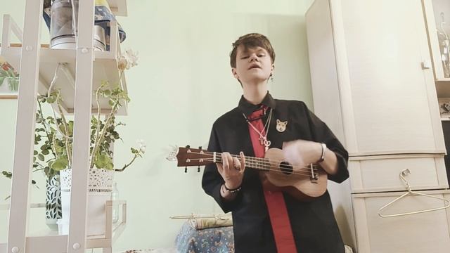 I'm Not O'kay (My Chemical Romance Ukulele Cover) | Saírayson