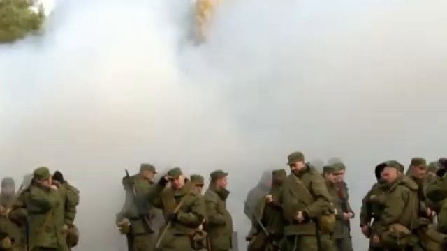 Едут на войну пацаны