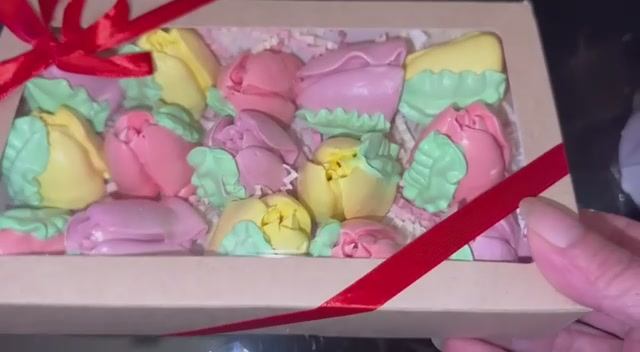 Продолжаю получать подарочки.
