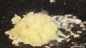 Креветки в устричном соусе