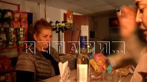 Алкоголики, которых травят бодяжной водкой, сами разоблачили точку по продаже нелегального спиртного