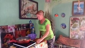 Жизнь в деревне. В тайгу не поедем Пчелы не видят красный цвет