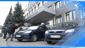 10.10.2025 Из Кузбасса на передовую СВО отправят два легковых автомобиля