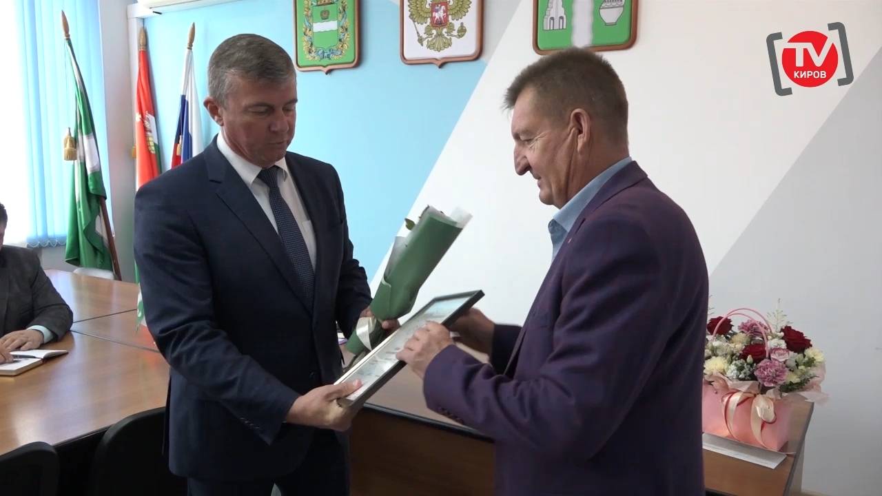 ЗАСЛУЖЕННЫЕ НАГРАДЫ