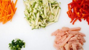 Курица терияки с лапшой