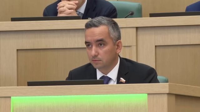 В СФ отмену самозанятости инициировал сенатор от Краснодарского края Трембицкий