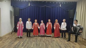 "Где растут старушки" (Старушки - хохотушки) 
Ансамбль "Журавелька"
Ломоносовский ГДК