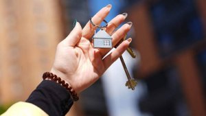 Названы города — лидеры по доступности жилья в России