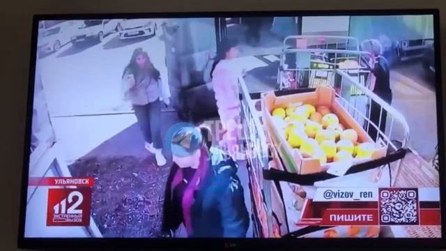 👍 Появилось видео конфликта моделей с продавцами супермаркета