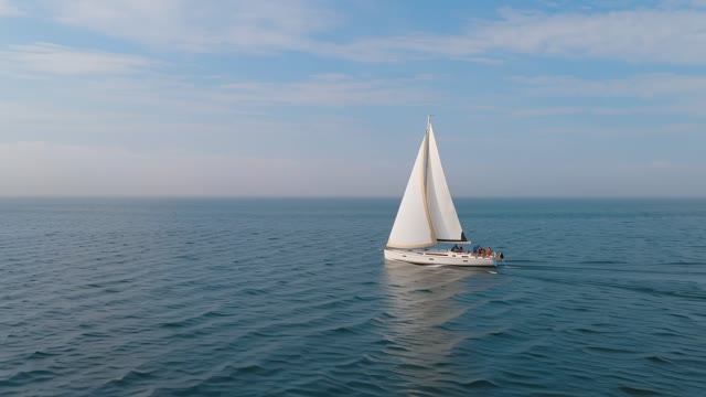 Геннадий Филиппов - Море (Белеет парус одинокий)