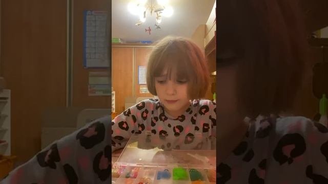 мы плетём изрезинок