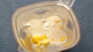 Манговое ласси