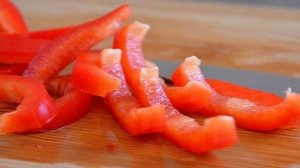 Курица в банке с овощами