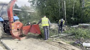 Работа дробилки веток в реальном времени