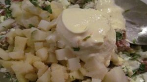 Салат мясной со свининой