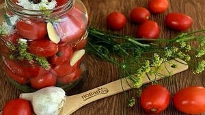 Малосольные помидоры классические