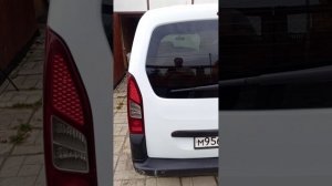 Ситроен Берлинго 2012.mp4