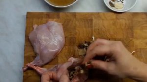 Кролик, фаршированный грибами
