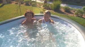 Надувная джакузи Bestway Mauritius AirJet; артикул 60067