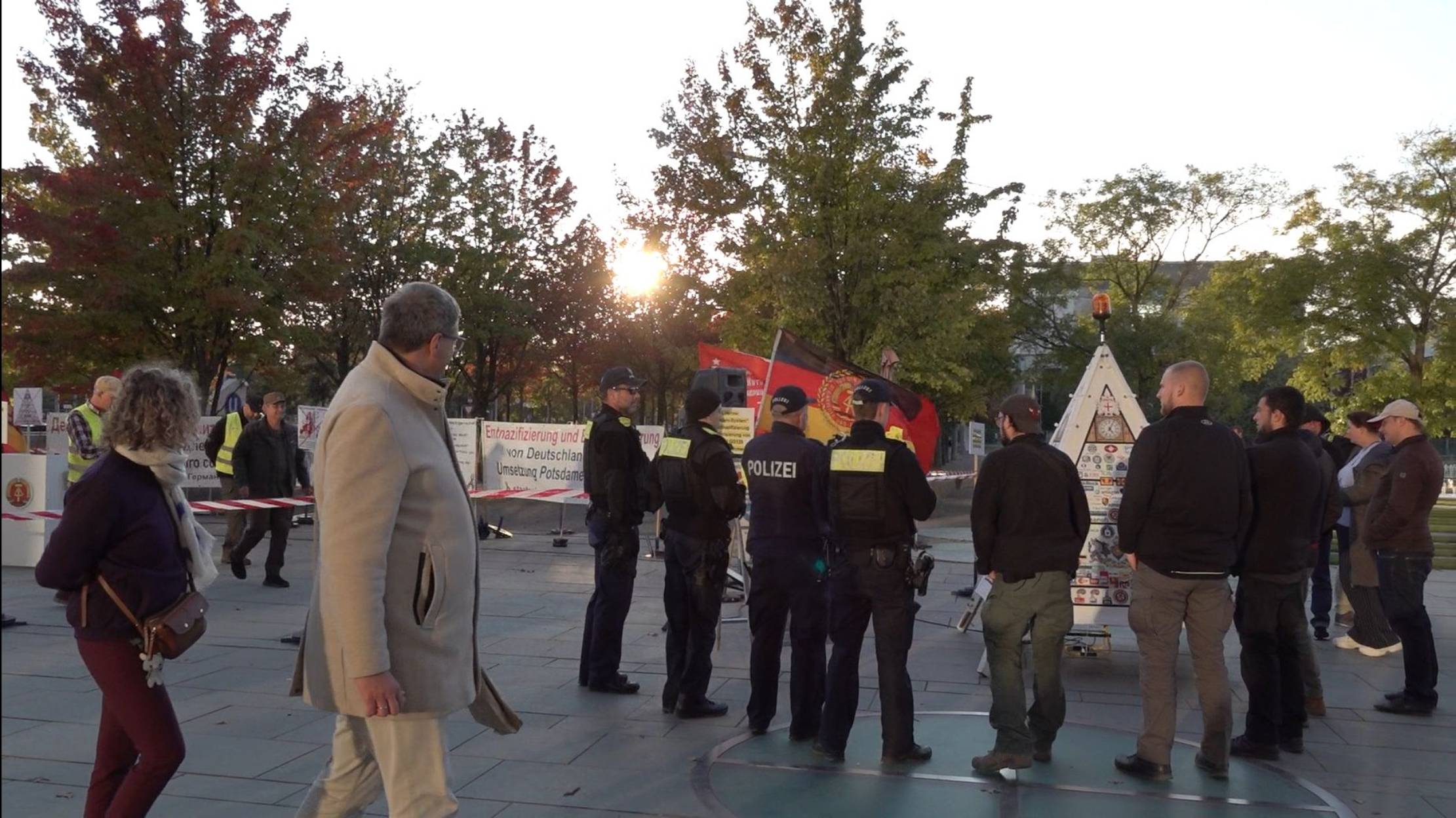 Die Bundesrepublik Deutschland Ist Eine Lupenreine Diktatur! Berlin 3. Oktober 2025