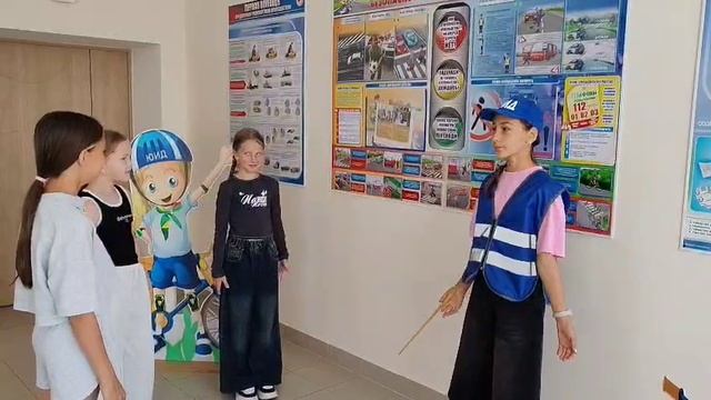 Участник III ВСЕРОССИЙСКОГО КОНКУРСА  ПДД «КАК ТАБЛИЦУ УМНОЖЕНИЯ -ЗНАЕМ ПРАВИЛА ДОРОЖНОГО ДВИЖЕНИЯ»