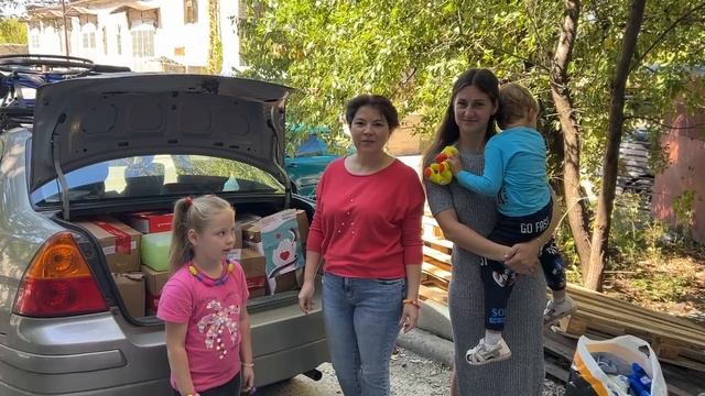 Волонтеры Подмосковья передали гуманитарную помощь в Территориальный центр соцобслуживания Макеевки