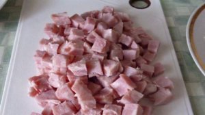 Салат Гнездо глухаря с грибами