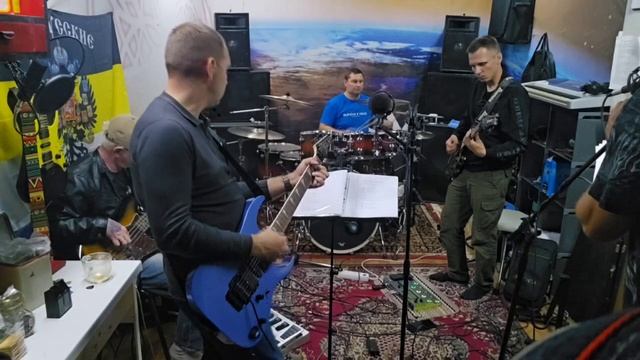 Красно-желтые дни / Кино / кавер / 09.10.2025.