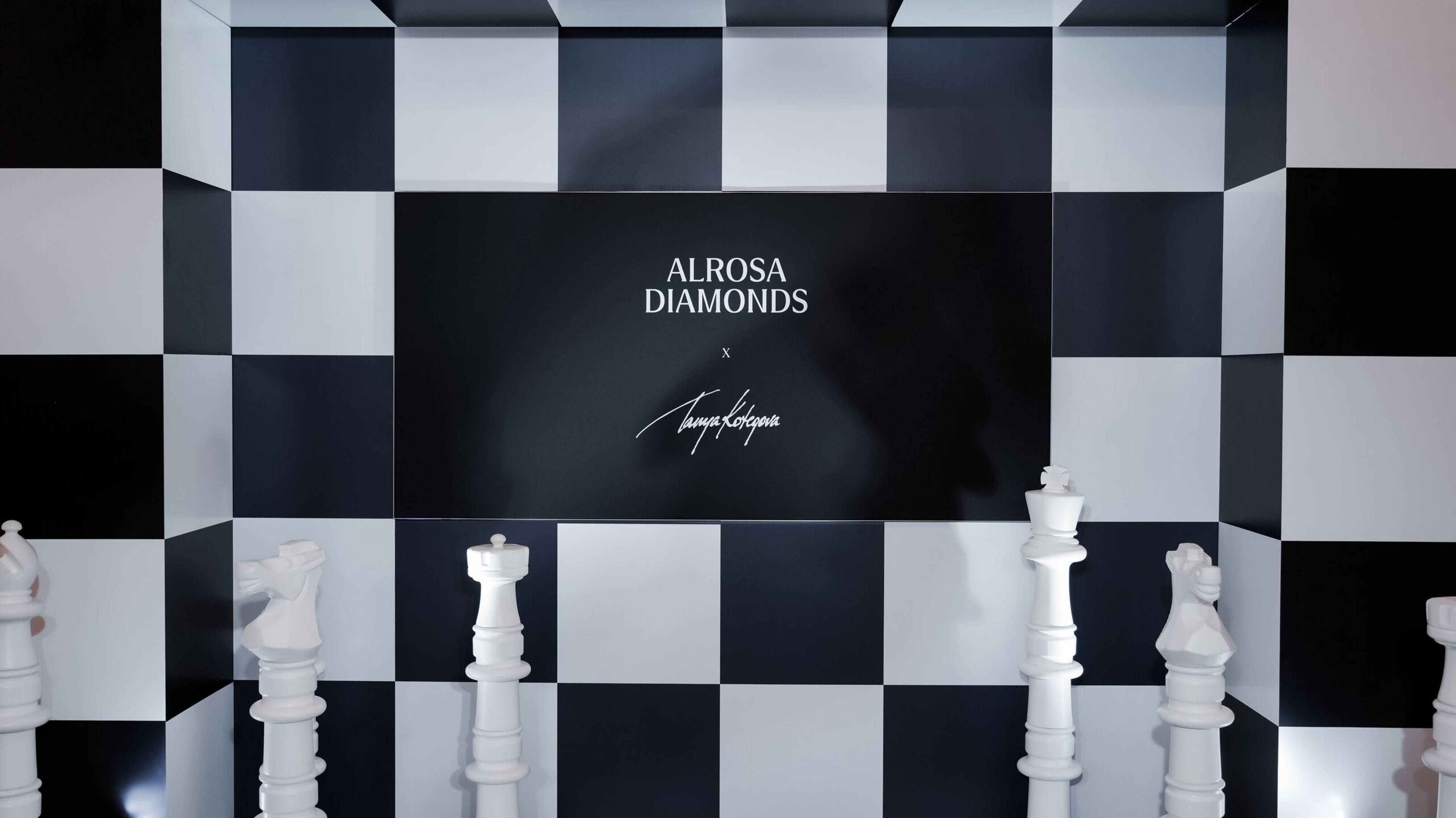 Модный показ Alrosa Diamonds & Tanya Kotegova
