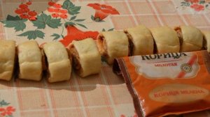 Розочки из дрожжевого теста с сахаром
