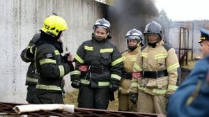 Испытание на прочность: волжские журналисты (Марий Эл) примерили боёвку пожарных-спасателей