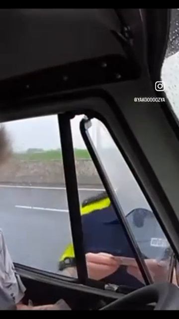 1000243401.mp4