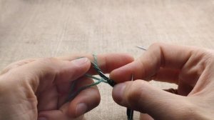 Как соединить петли в круг при вязании спицами