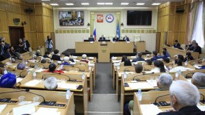 10 октября состоялись публичные слушания по поправкам в Конституцию РС(Я)