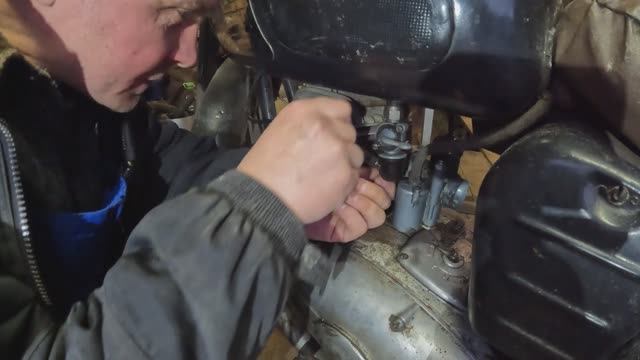 Мотоцикл. Паннония Т5. Продолжение. Установка нового карбюратора.